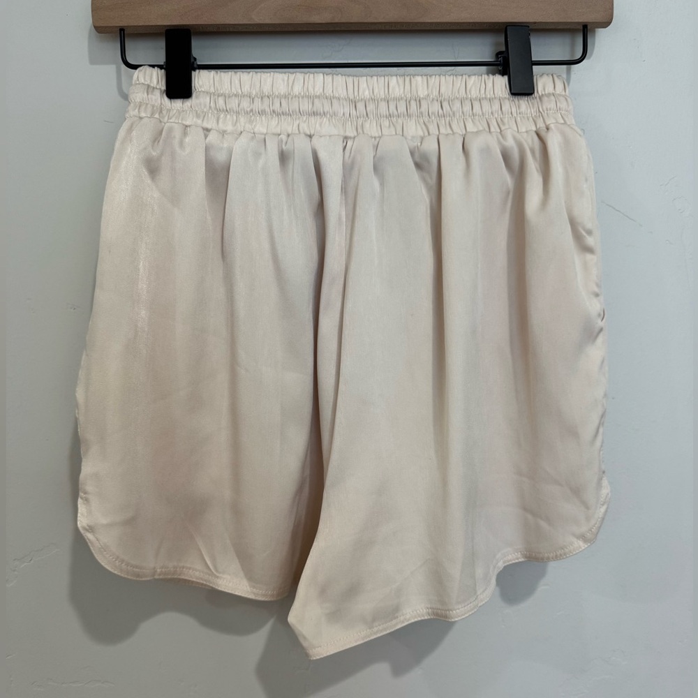 4th and Reckless Lolita Satin Shorts in Cream - Picture 2 of 5